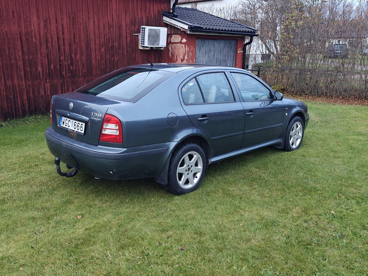 Skoda Octavia 1.8 Turbo Tour 2004, bild 3/6