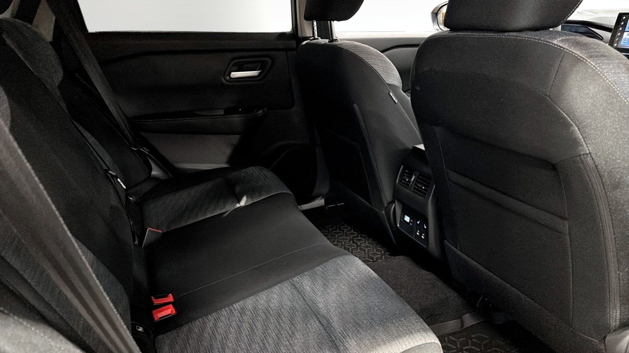 Nissan X-Trail 2025, bild 5/10