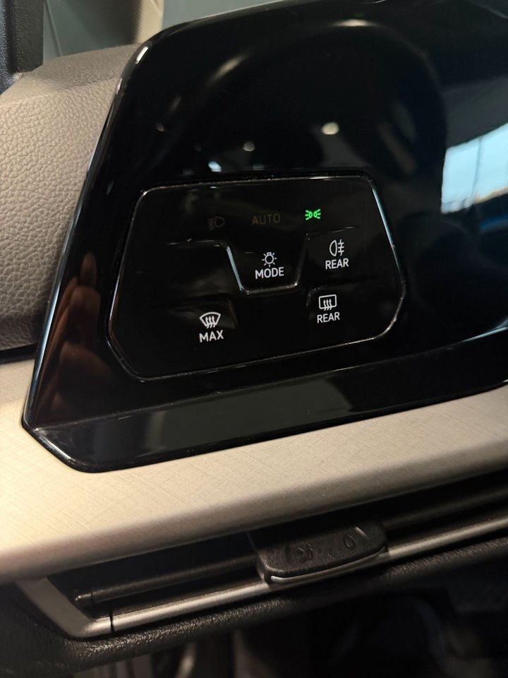 Volkswagen Golf 2021, bild 6/10