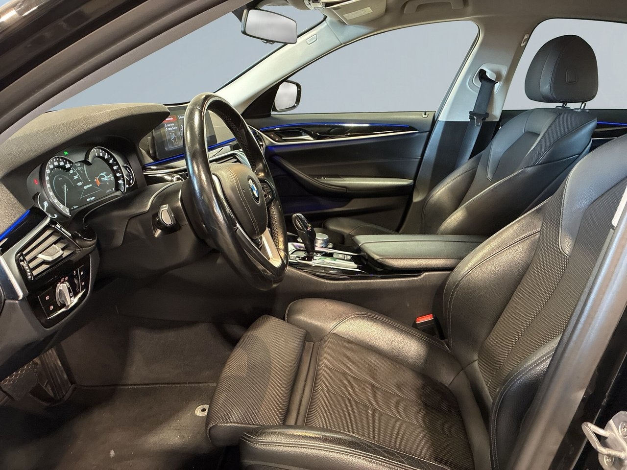BMW 530 e iPerformance Sport-Line 2018, bild 7/20