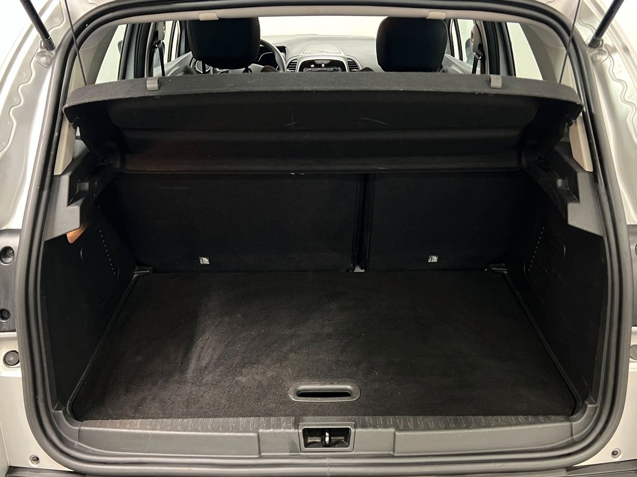 Renault Captur 0.9 TCe 2019, photo 6/24