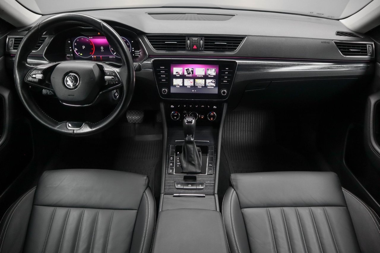 Skoda Superb 2022, kuva 2/26