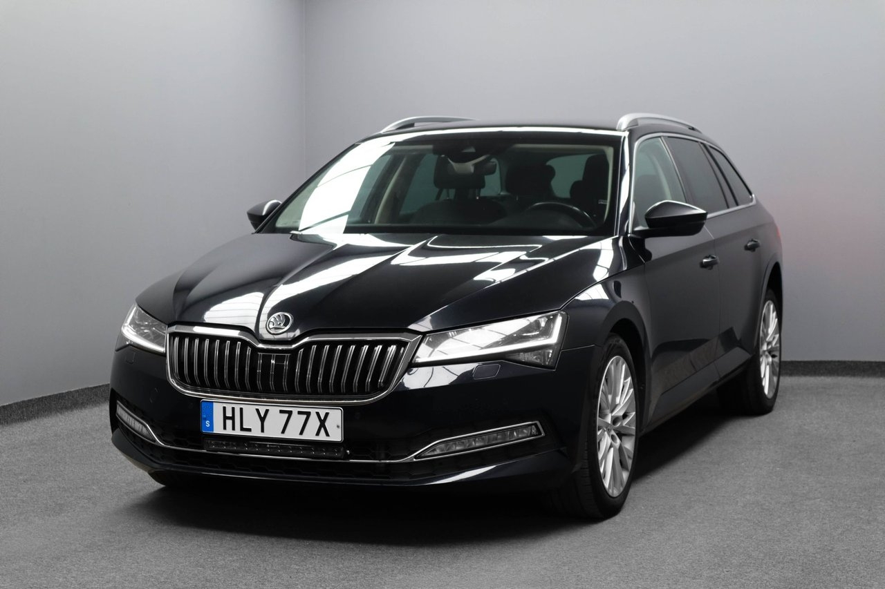 Skoda Superb 2022, kuva 4/26