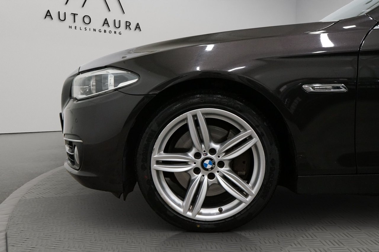 BMW 530 d xDrive Touring Luxury Line 2014, bild 7/22