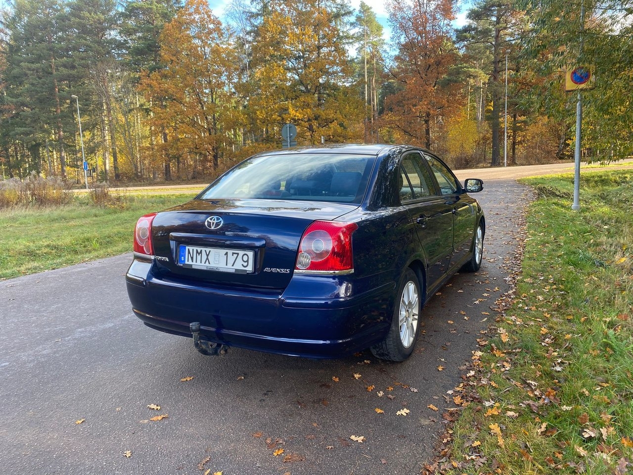 Toyota Avensis Sedan 2.0 D-4 VVT-i 2006, kuva 3/13