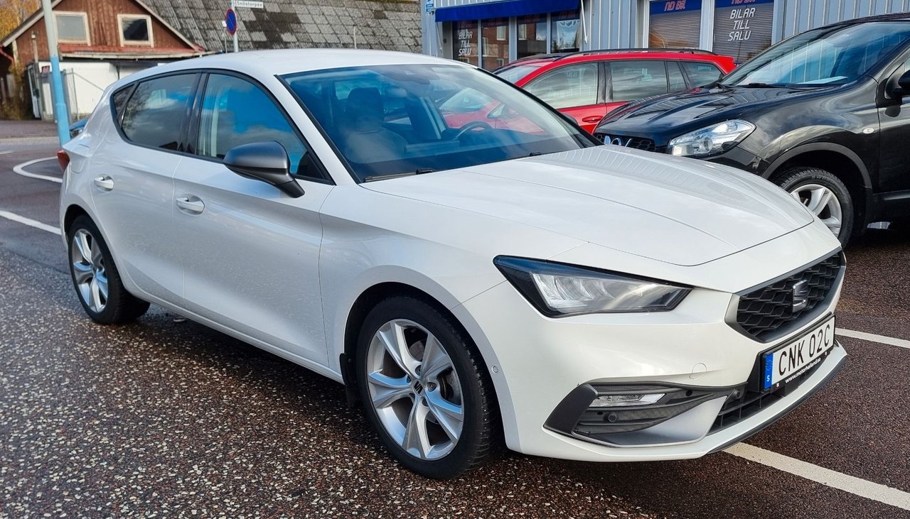 Seat Leon 1.5 TSI 131hk FR 2024, photo 2/10