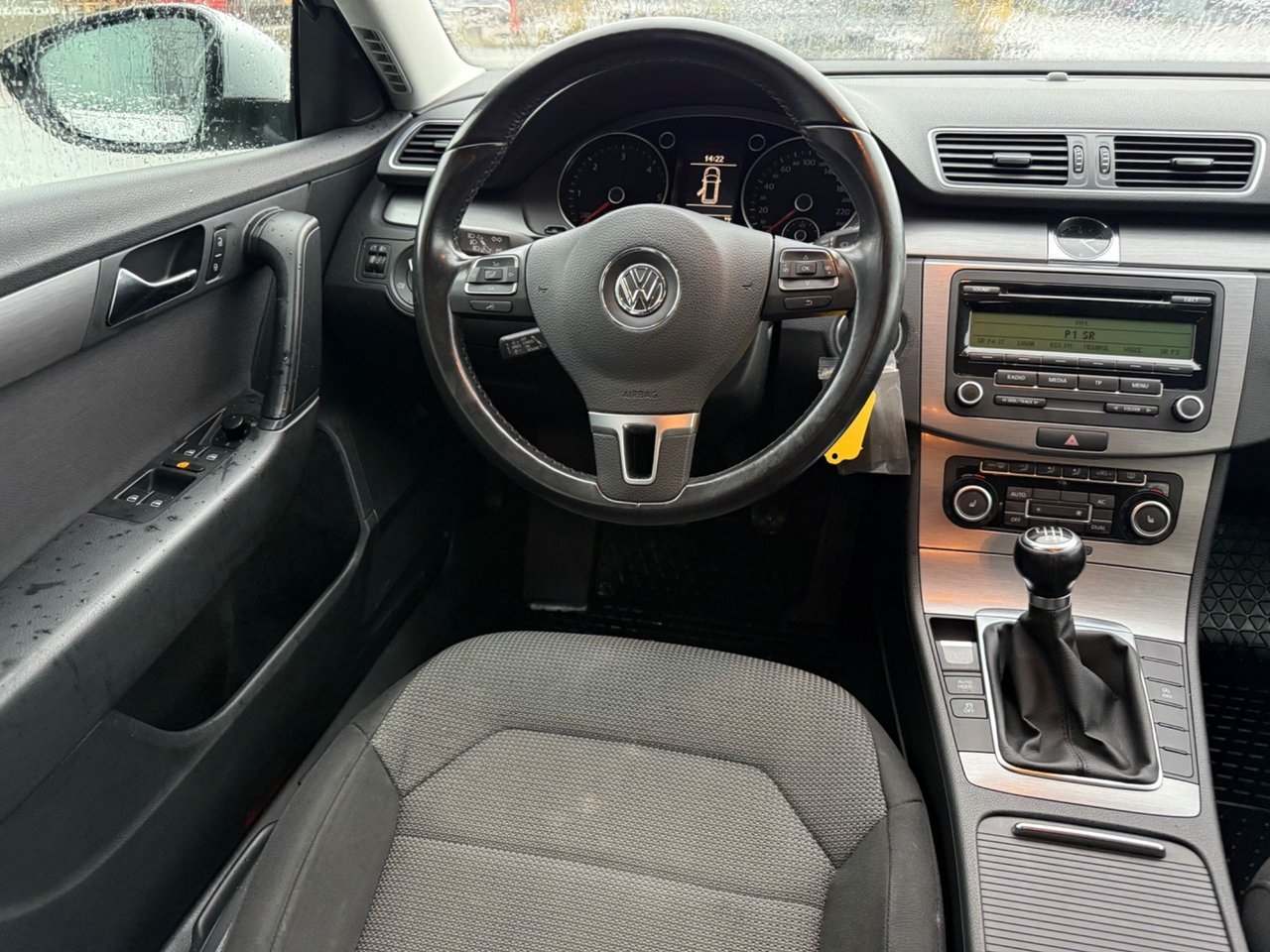 Volkswagen Passat 2011, bild 8/8