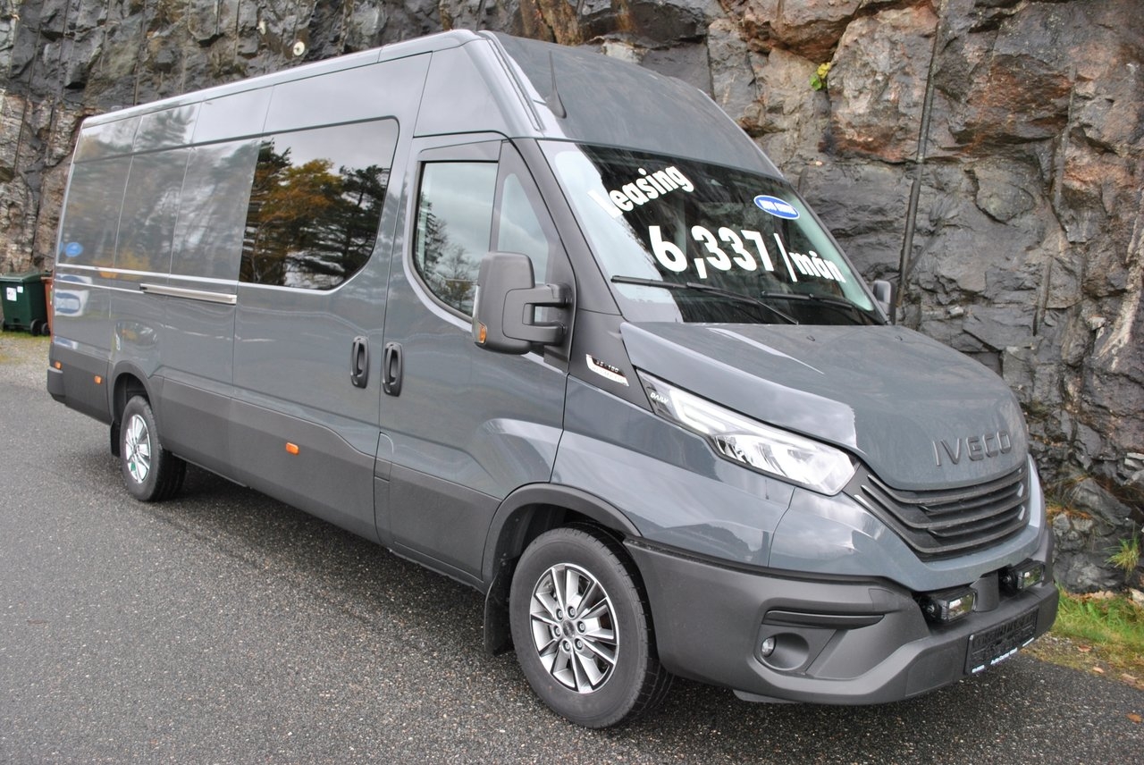Iveco Daily MultiCab 7-Sits 180HK Aut. 2026, bild 2/10
