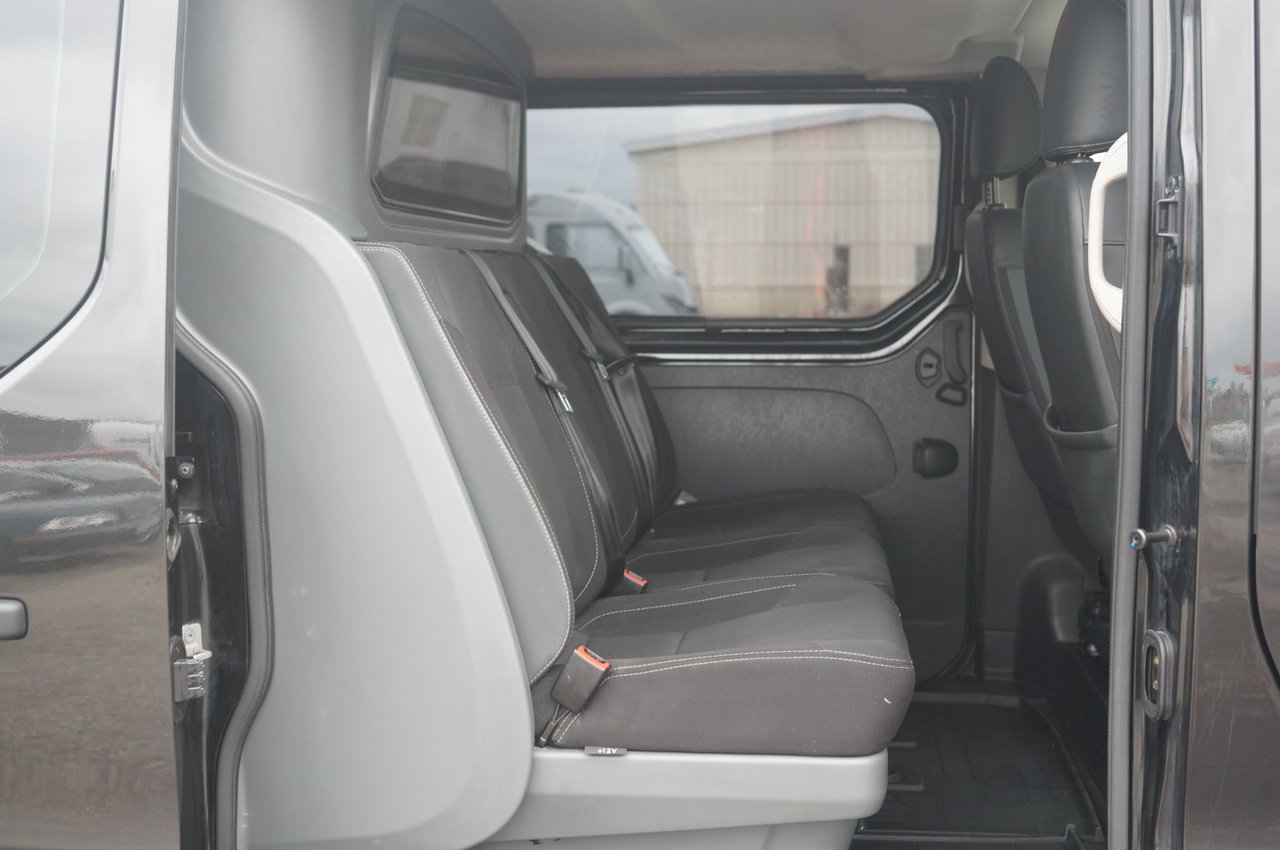 Nissan NV300 2020, bild 6/10