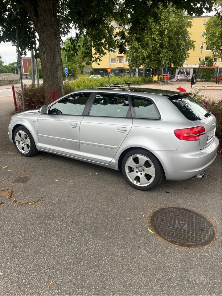 Audi A3 S-Line Sportback 1.8 TFSI 2010, bild 3/10