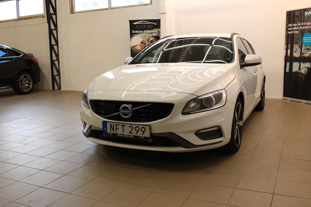 Volvo V60 D4 Geartronic R-Design 2017, bild 4/10