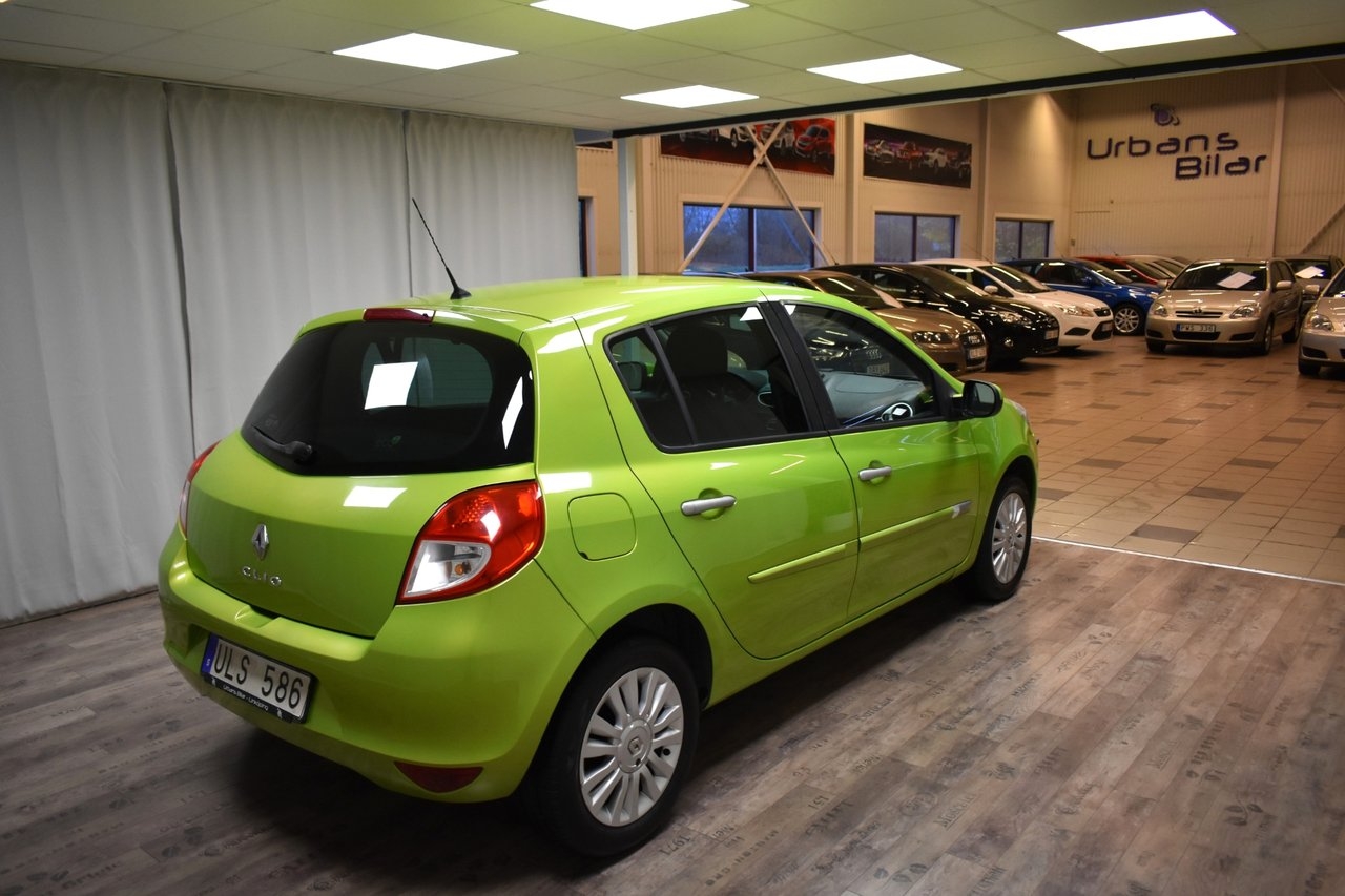 Renault Clio 1.2 TCe (101hk) 2011, photo 6/19