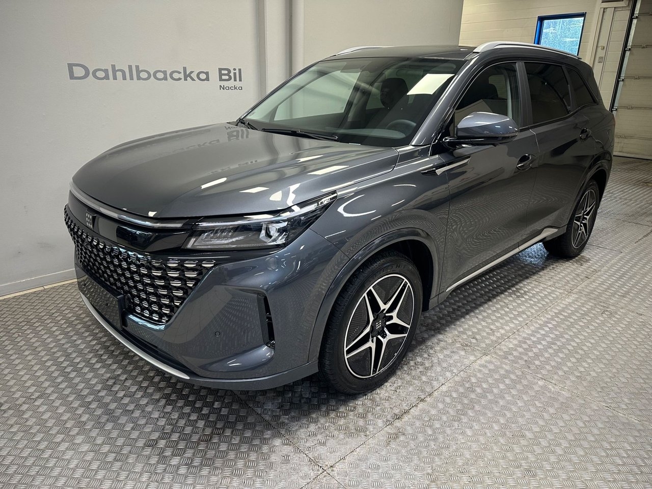DFSK E5 Plug-in Hybrid 283hk 2025, bild 2/10