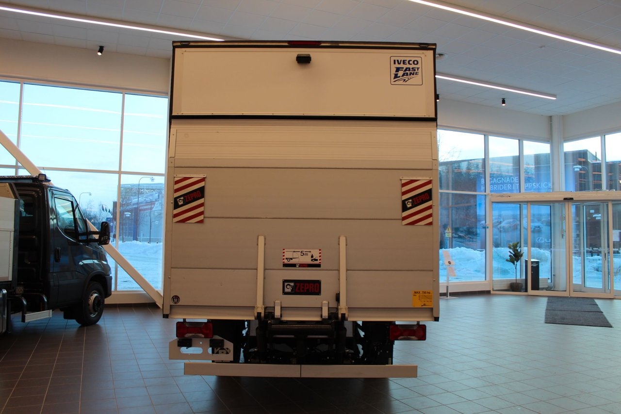 Iveco Daily Skåp + lyft 2025, bild 2/6