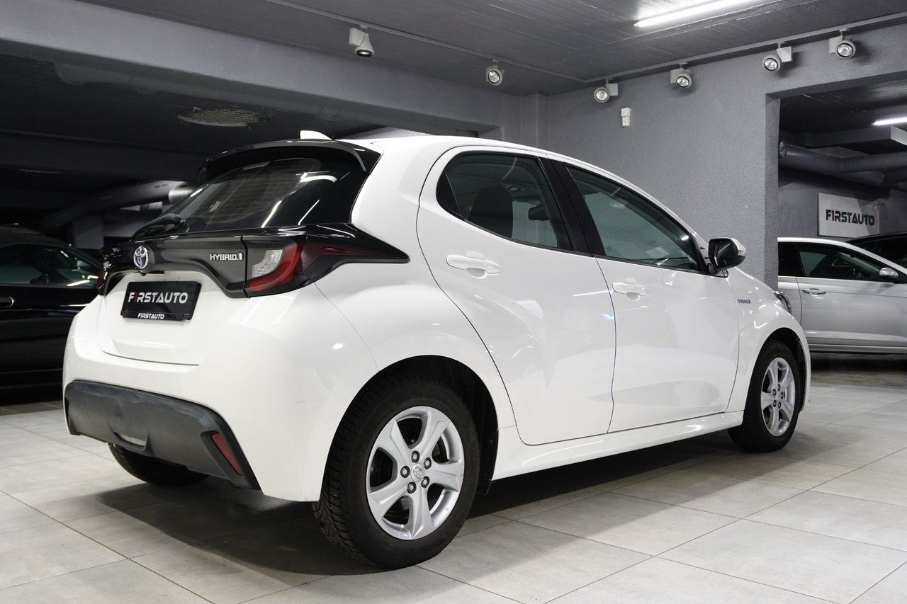 Toyota Yaris Hybrid CVT Active Euro 6 2020, bild 5/26