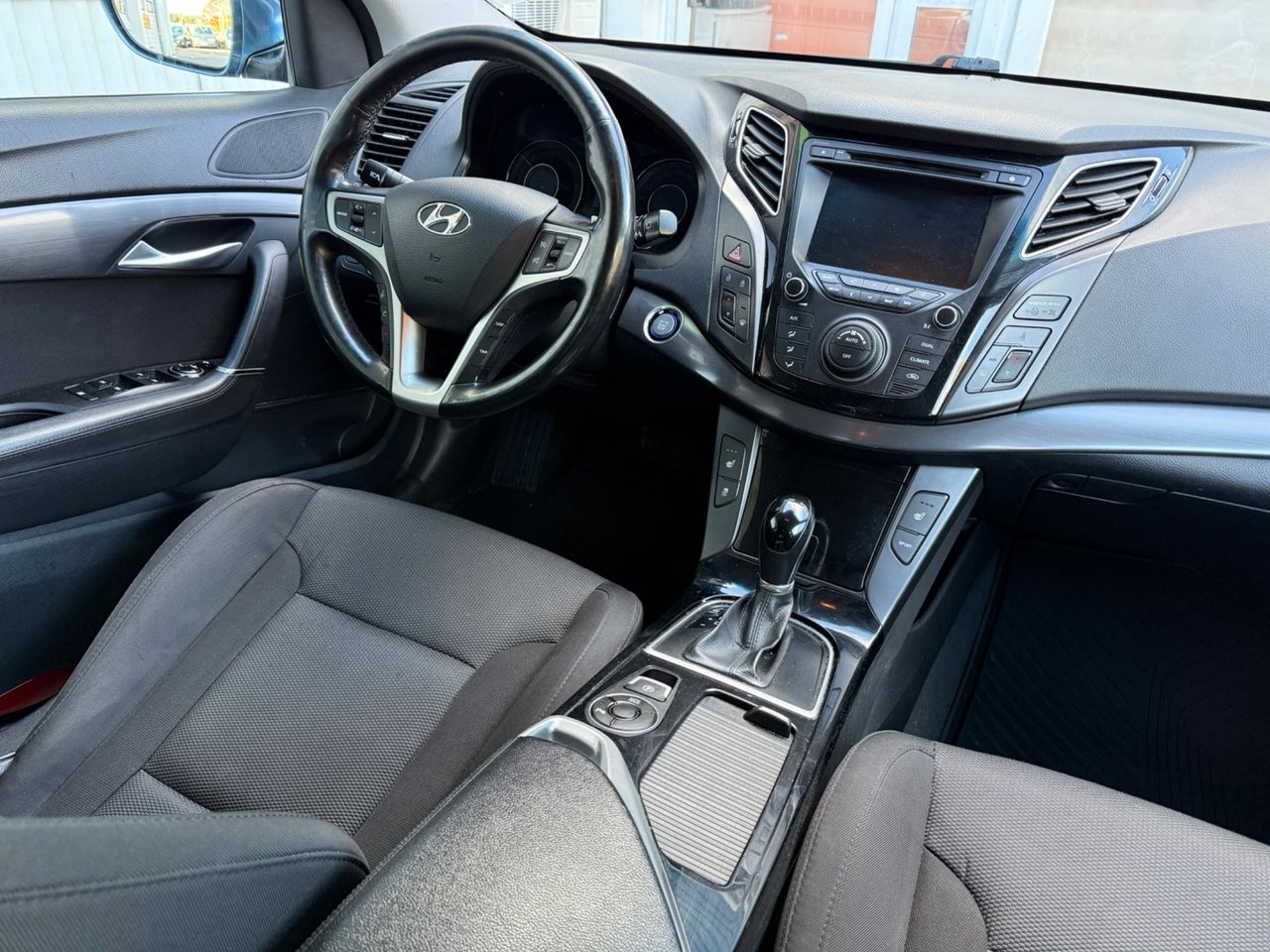 Hyundai i40 cw 1.7 CRDi Business 2013, bild 7/14