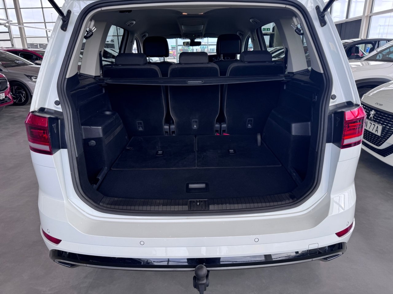 Volkswagen Touran 1.5 TSI 2019, bild 5/10