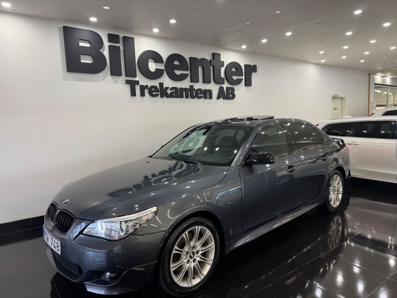 BMW 525