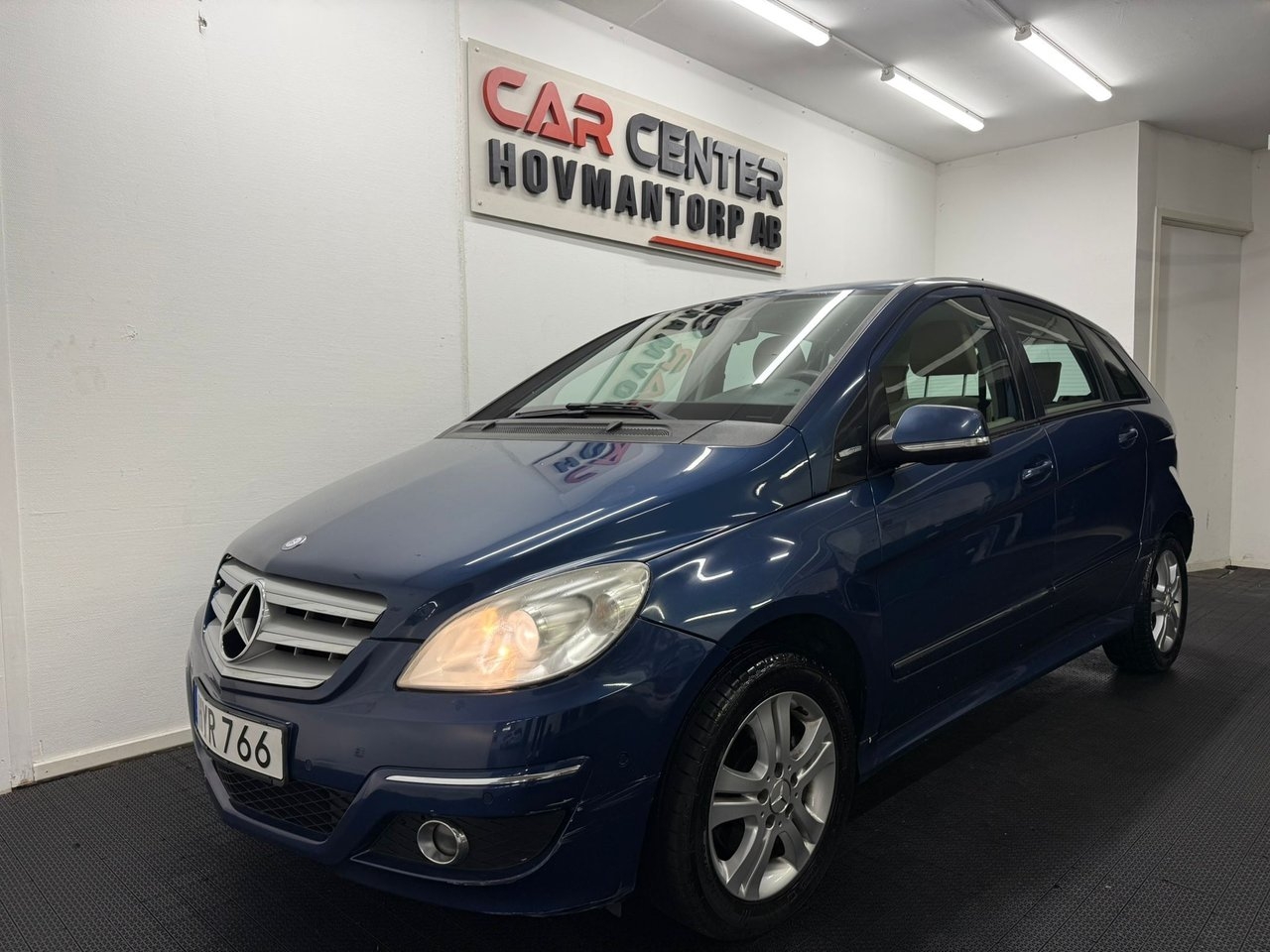 Mercedes-Benz B
