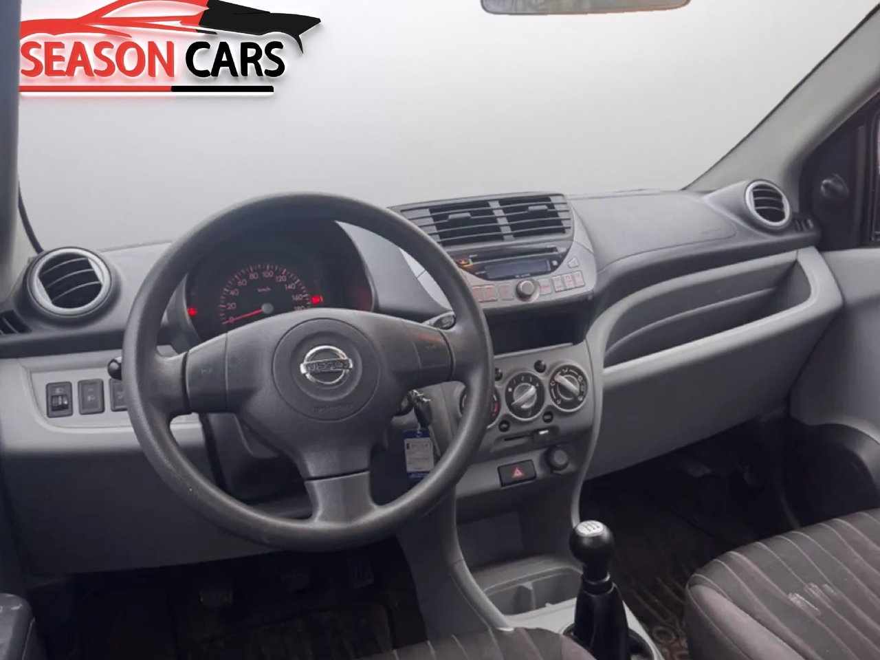 Nissan Pixo 2010, bild 2/7
