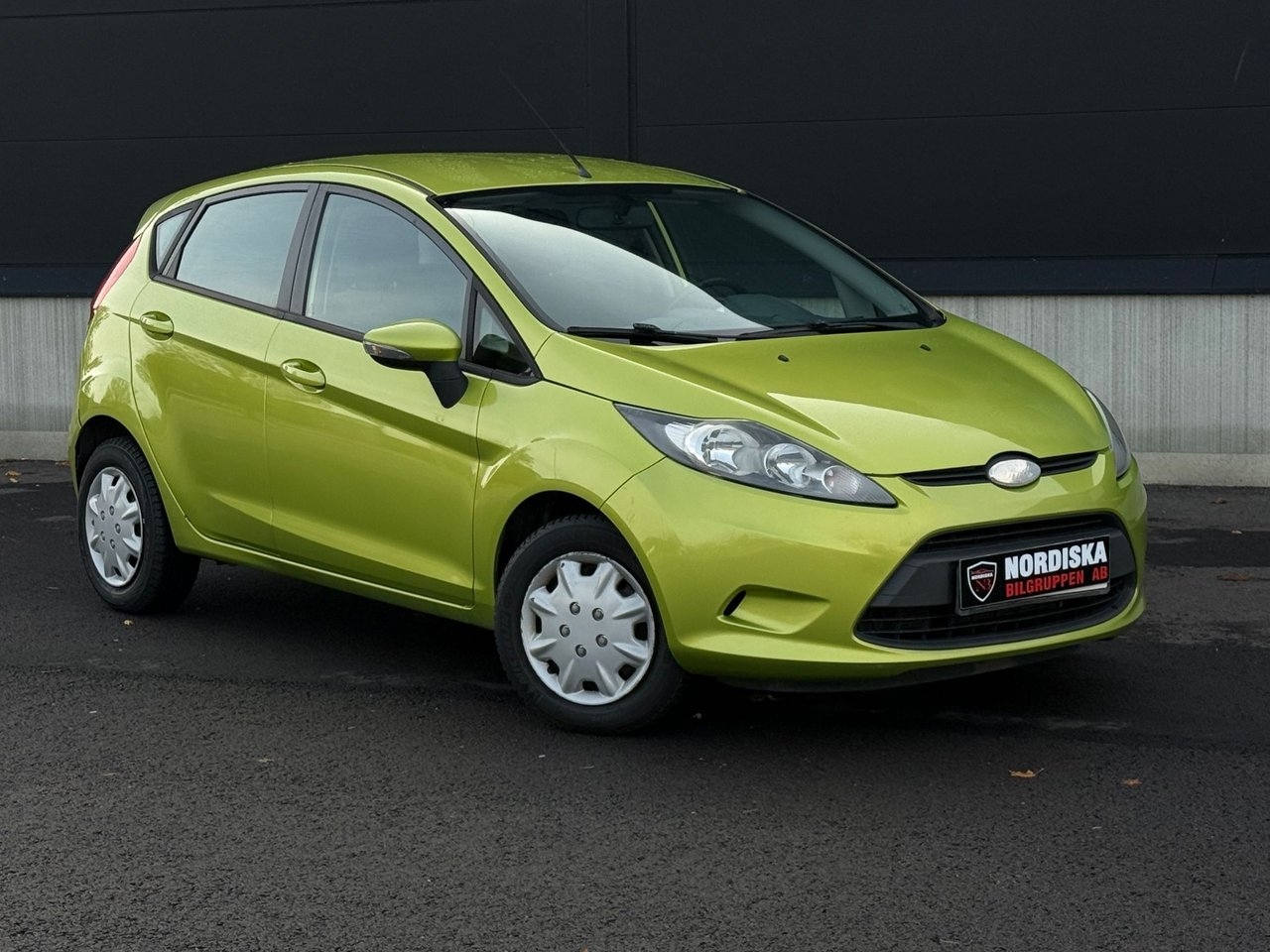 Ford Fiesta 5-dörrar 1.25 Trend 2009, bild 4/10