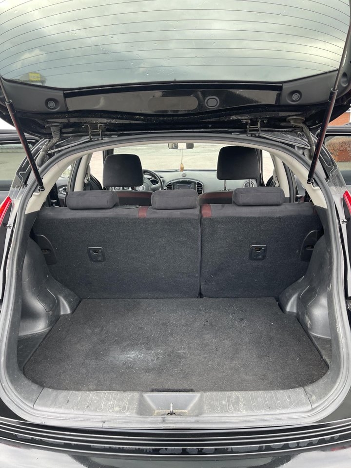 Nissan Juke 1.6 XTRONIC-CVT Euro 5 2012, bild 6/6