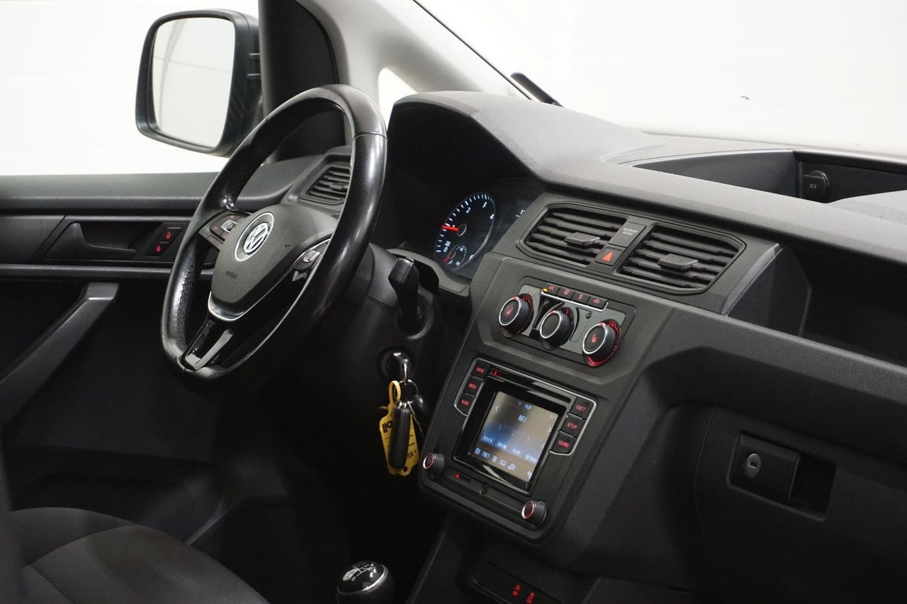 Volkswagen Caddy 2017, bild 2/24