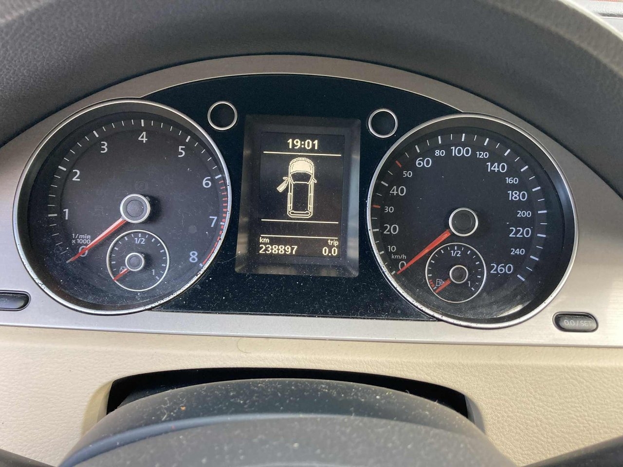 Volkswagen Passat 1.4 TSI EcoFuel 2010, photo 7/10