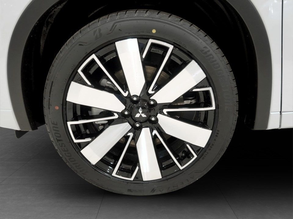 Mitsubishi Outlander 2025, bild 6/10