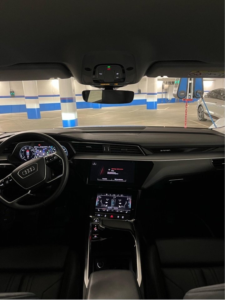 Audi e-tron 55 2022, bild 4/4