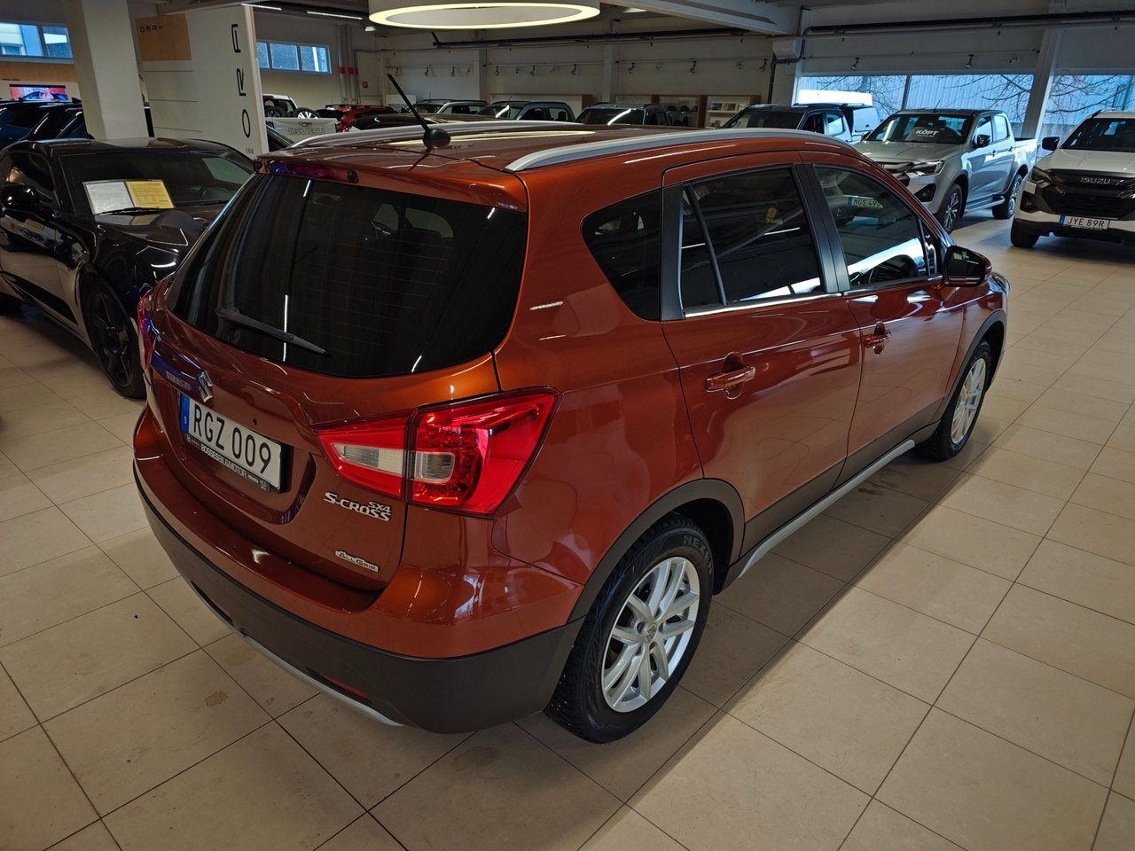 Suzuki S-Cross 2018, bild 6/15