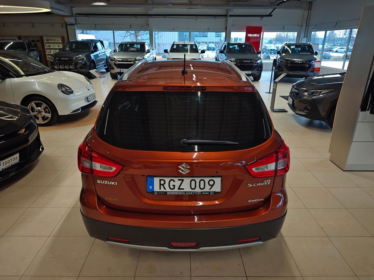 Suzuki S-Cross 2018, bild 5/15