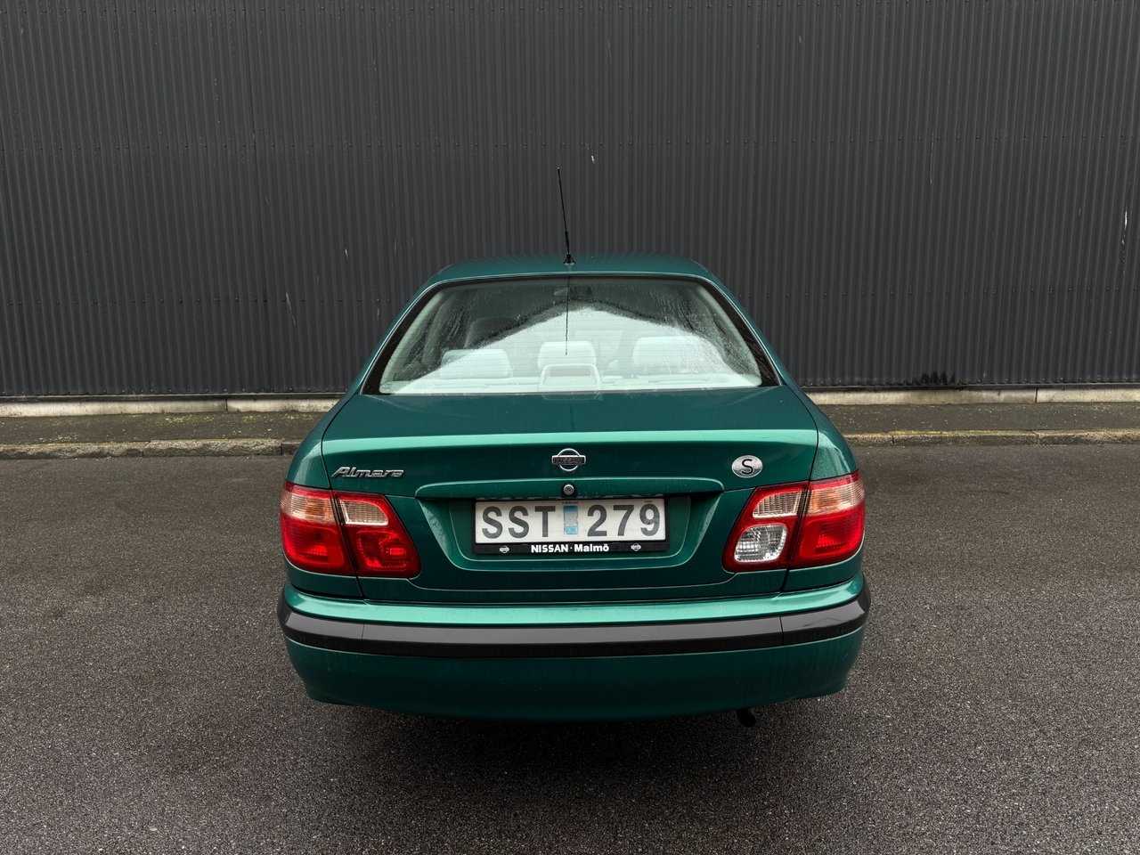 Nissan Almera Sedan 1.8 2002, bild 4/8