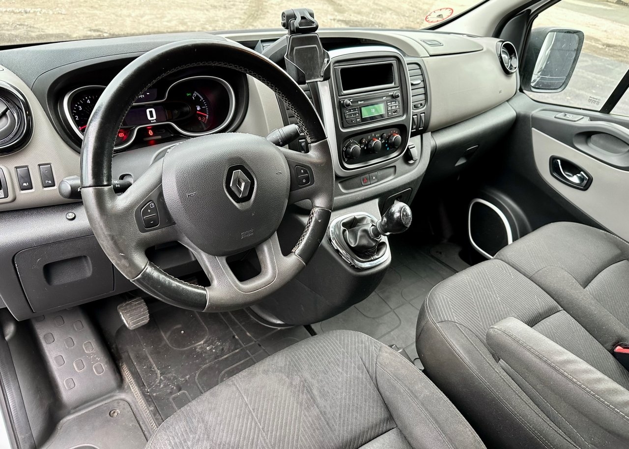 Renault Trafic 2018, bild 7/8