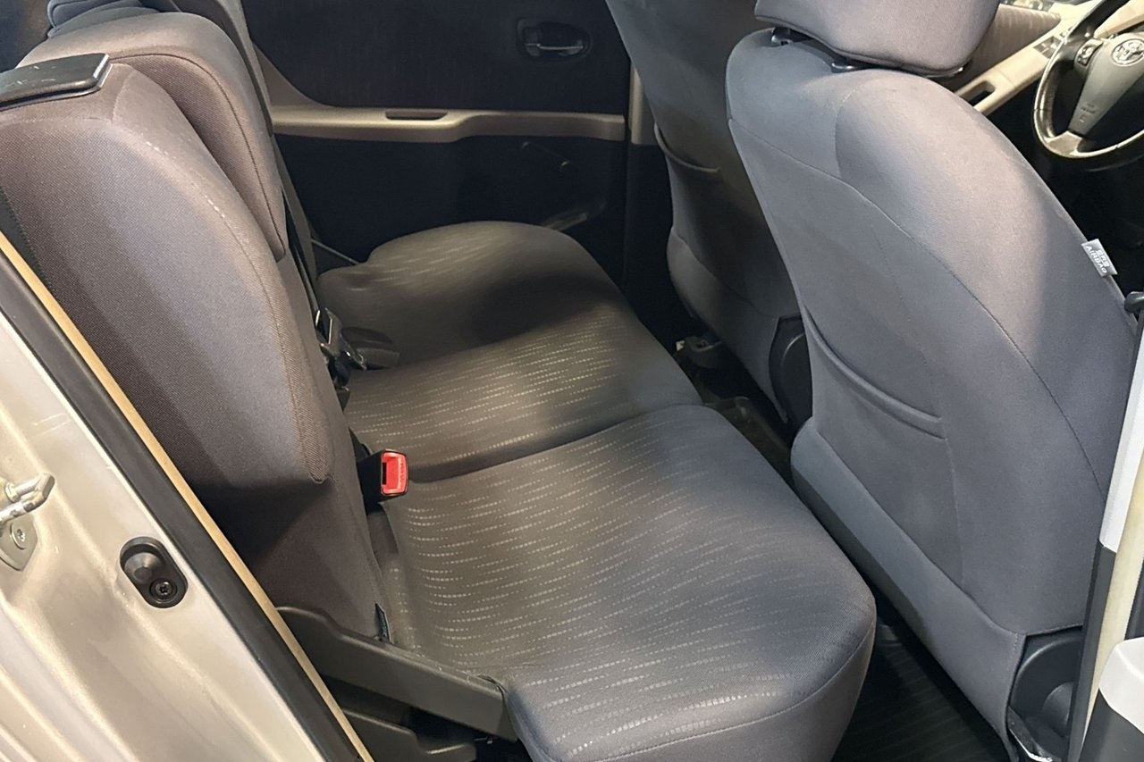 Toyota Yaris 1.33 Dual VVT-i Euro 4 2009, bild 8/8