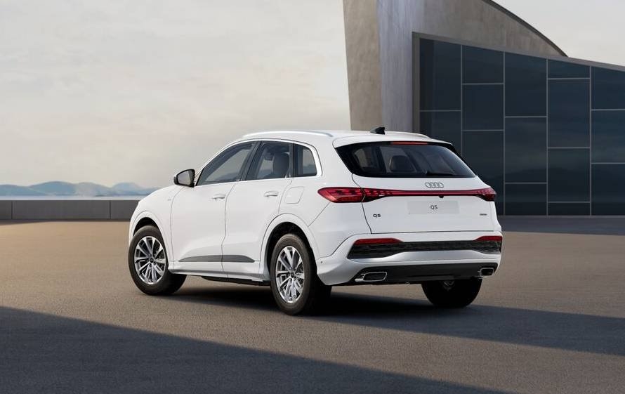 Audi Q5 SUV e-hybrid quattro 2025, bild 3/7