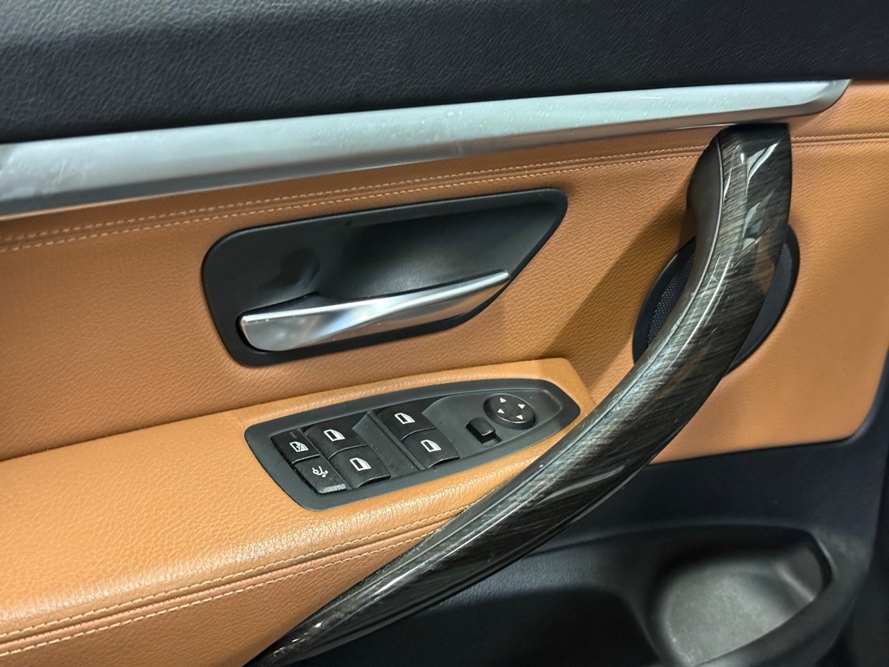 BMW 335 2014, bild 7/10
