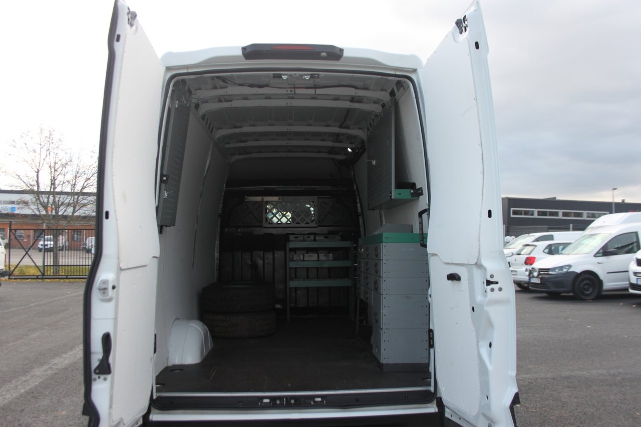 Iveco Daily 2018, photo 4/10