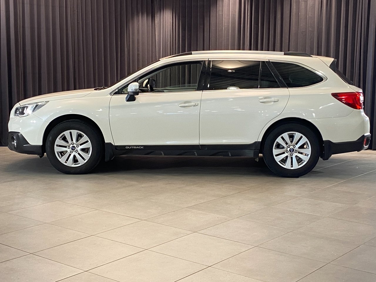 Subaru Outback 2017, bild 3/10
