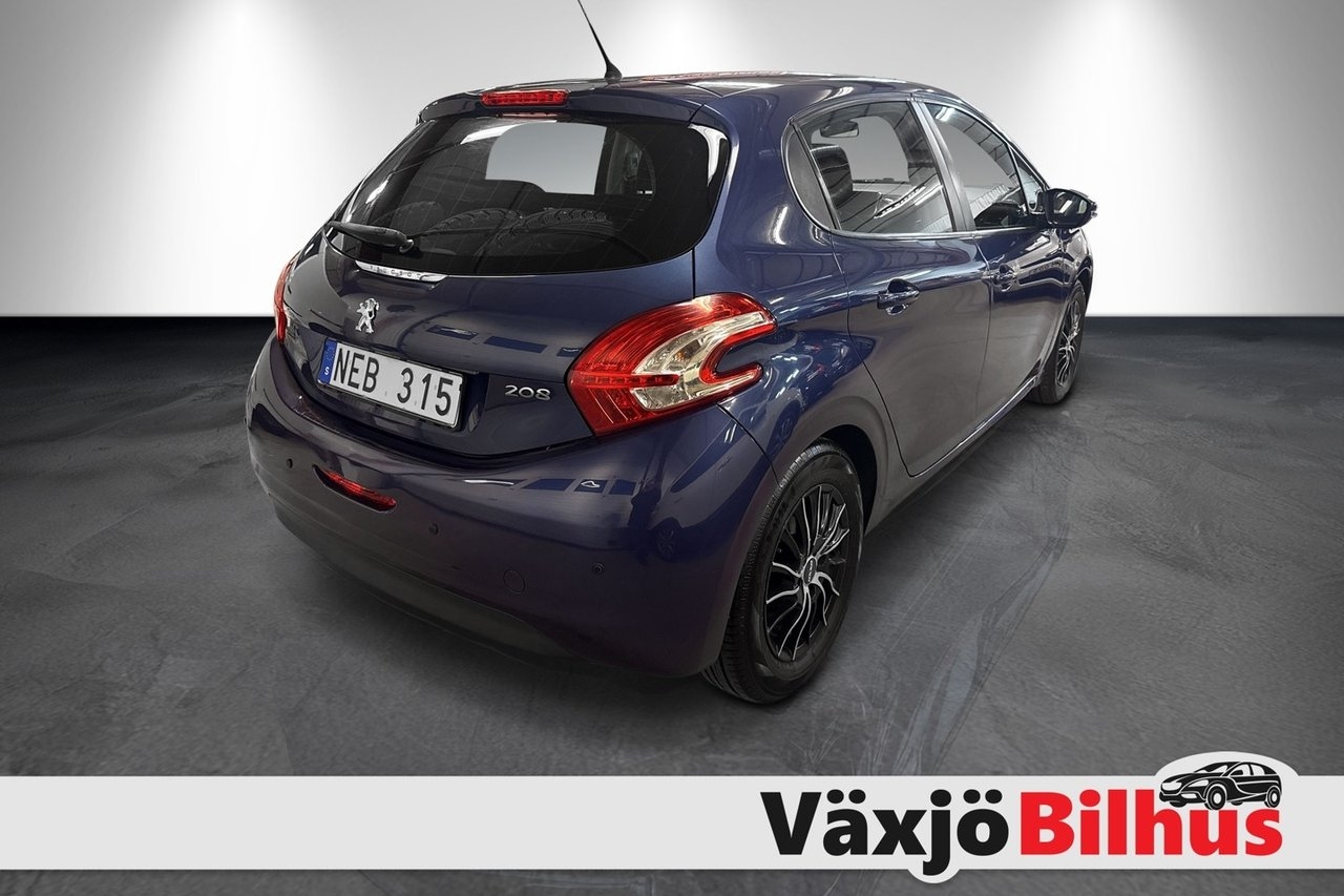 Peugeot 208 5-dörrar 1.2 VTi 2012, bild 3/10