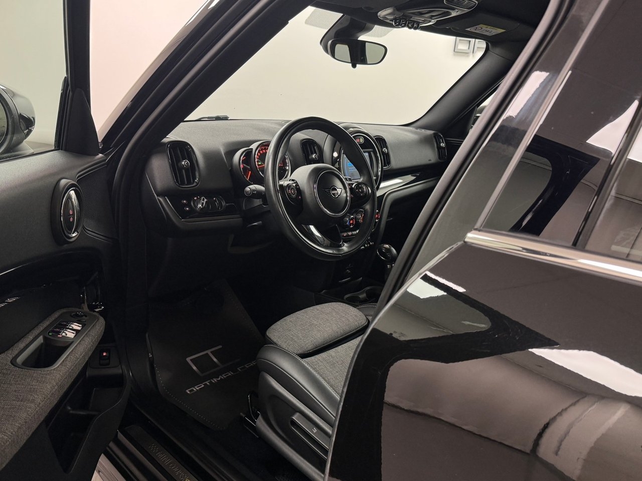 MINI Countryman 2020, photo 7/10