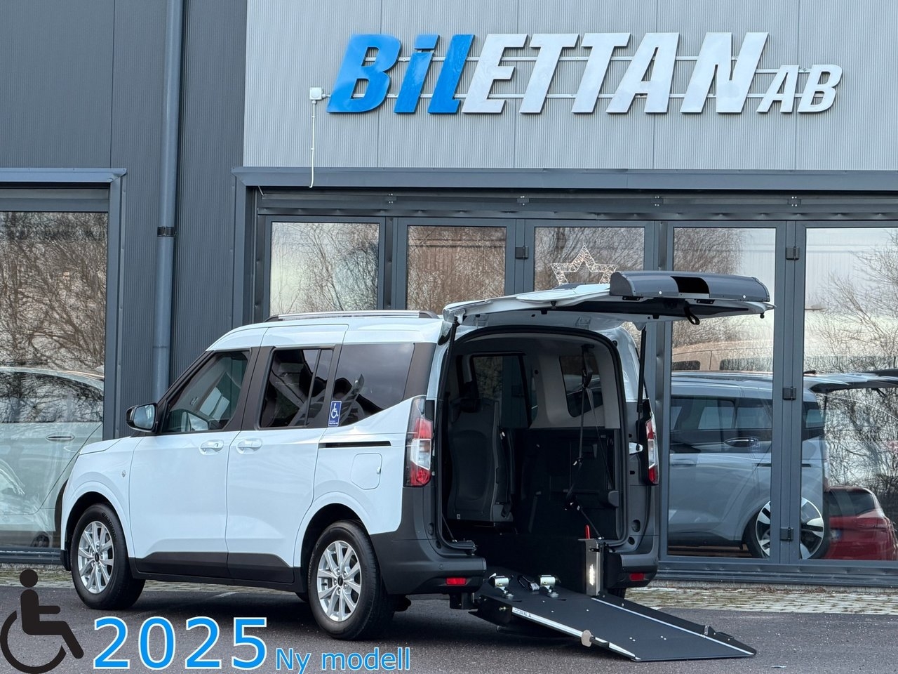Ford Tourneo Courier Courier 1.0 2025, bild 2/10