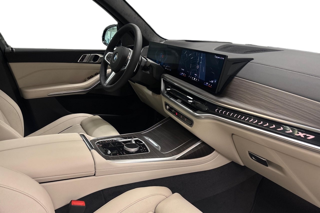 BMW X7 xDrive 40d M-Sport Pro 2026, kuva 6/10