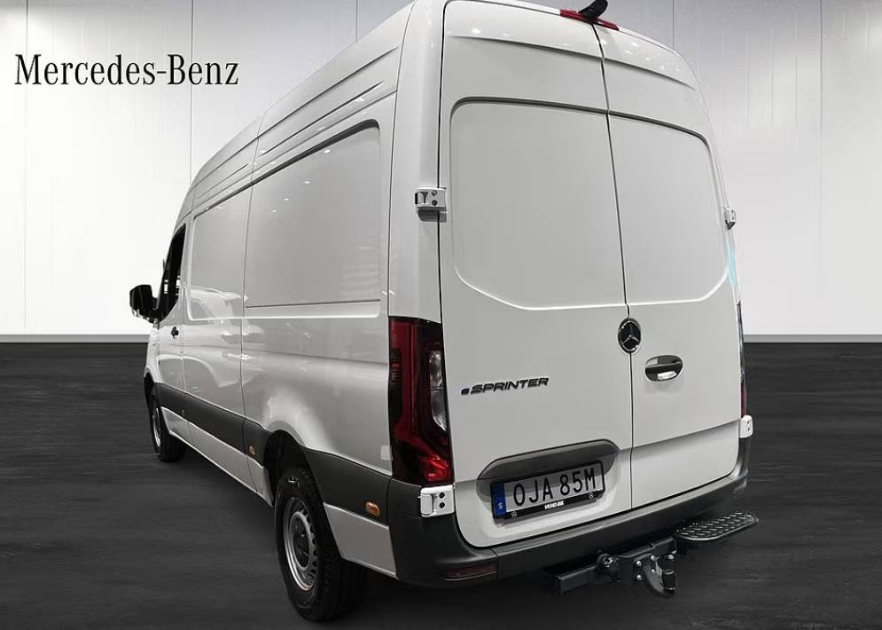 Mercedes-Benz eSprinter 414 SKÅP A2 PRO 2025, bild 3/7