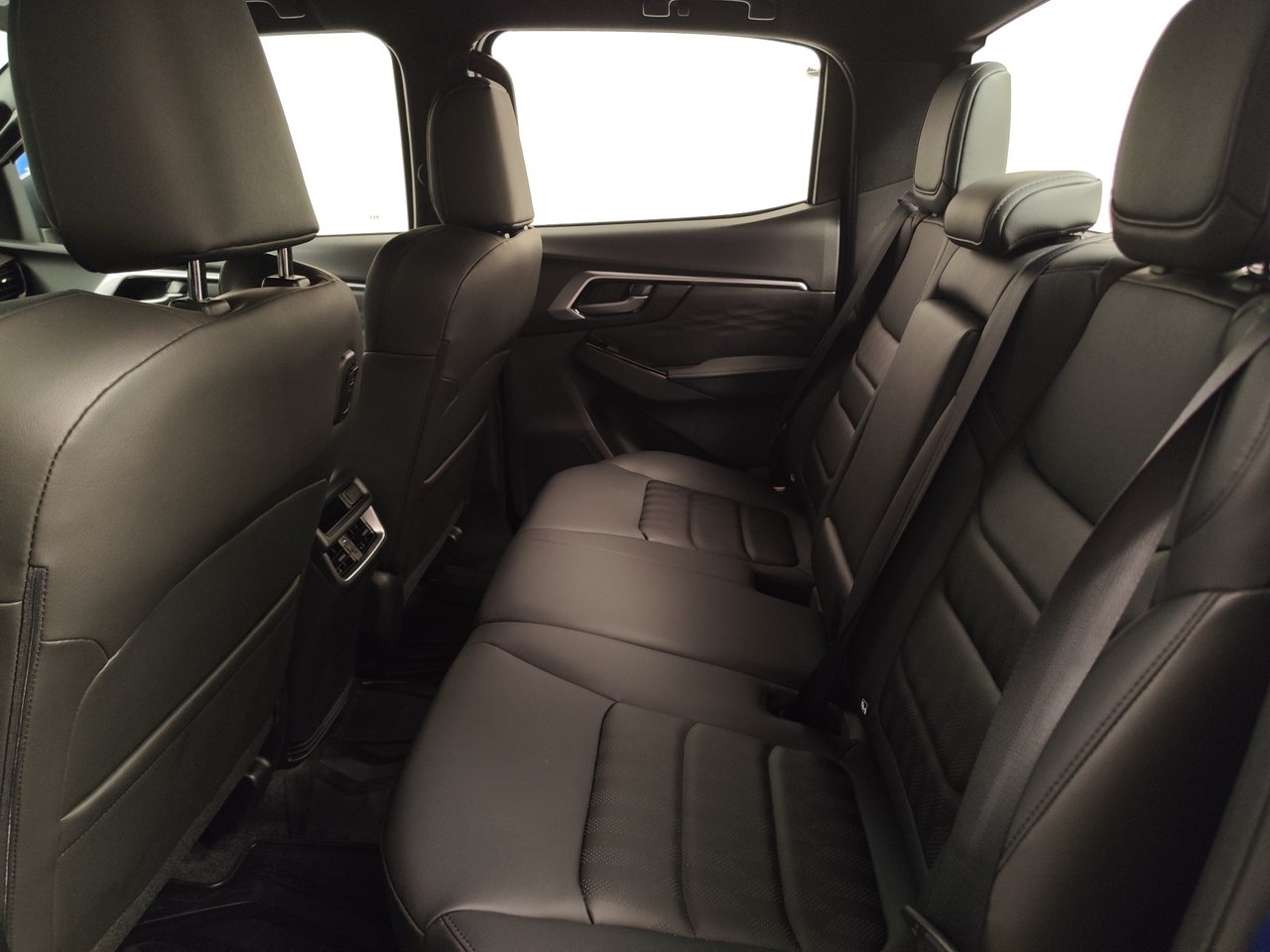 Isuzu D-max XRL Double Cab 2025, bild 5/8