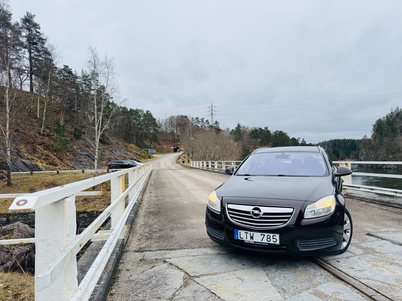 Opel Insignia 2011, bild 2/7