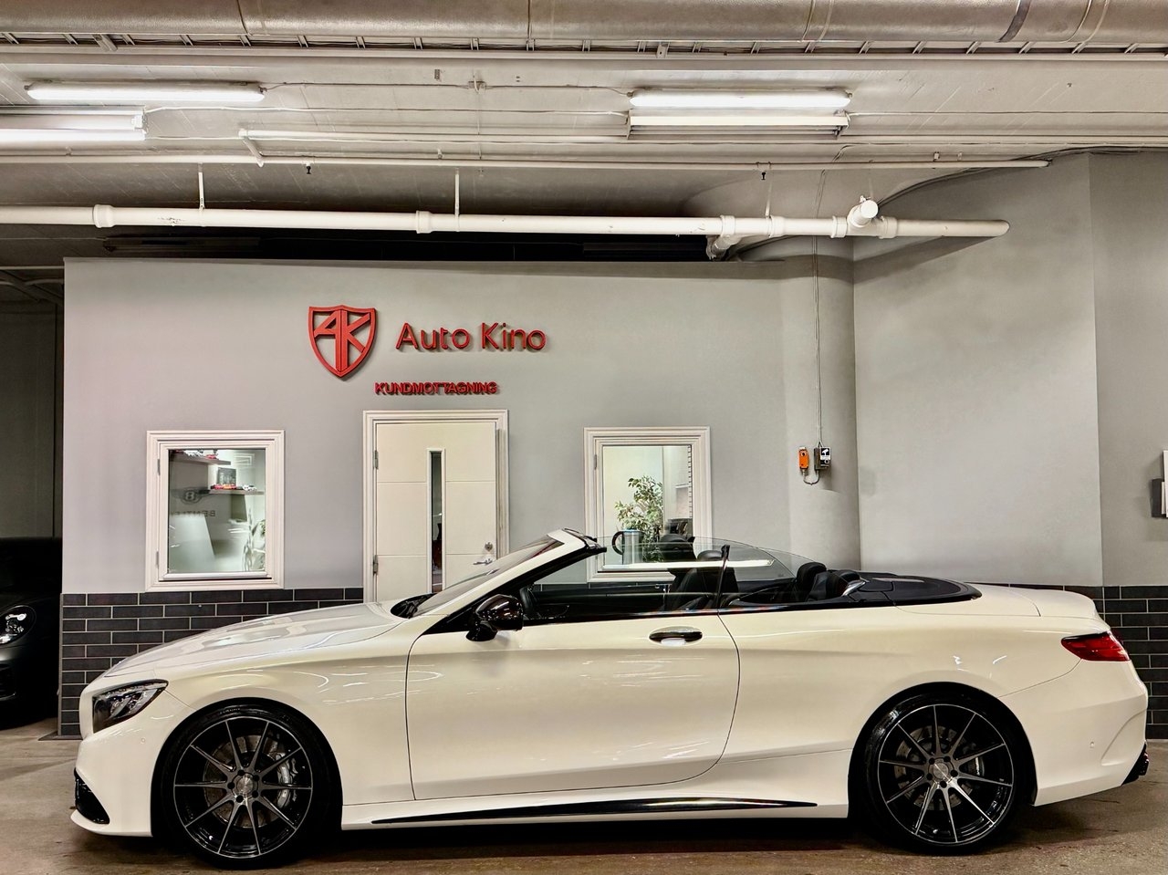 Mercedes-Benz S 63 4MATIC Cabriolet AMG 2016, bild 2/10