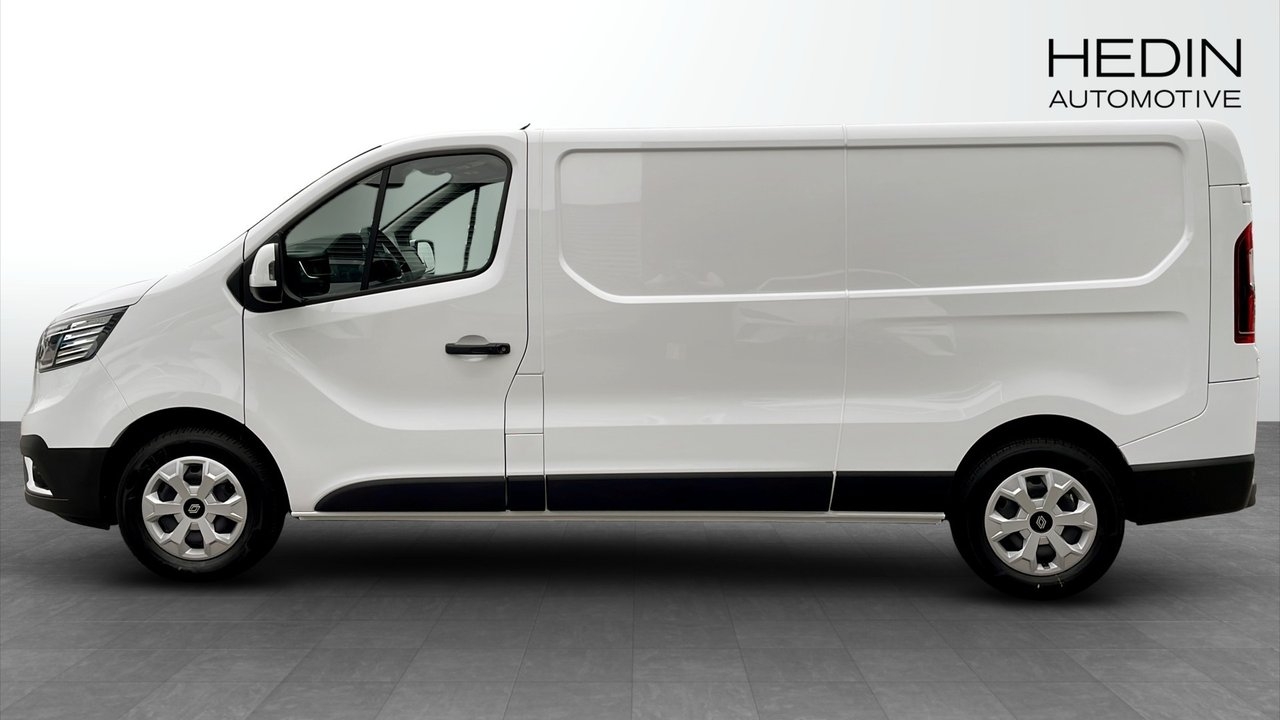 Renault Trafic L2H1 Nordic Line 150 hk 2025, bild 2/10