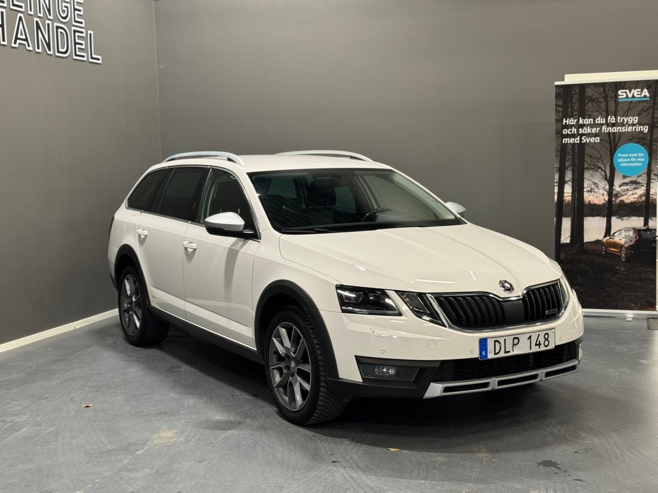 Skoda Octavia 2018, bild 2/10