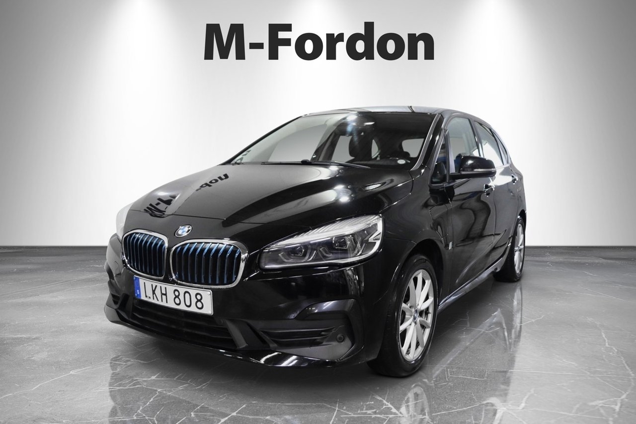 BMW 225